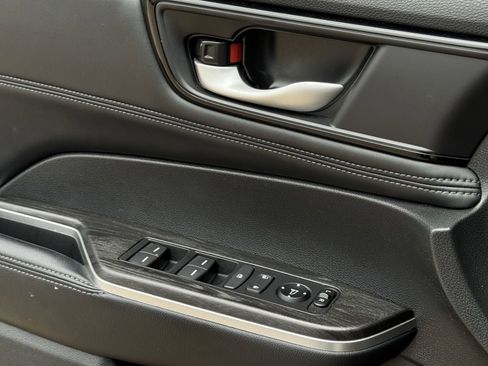 Used 2019 Honda Clarity Plug-In Hybrid image 21