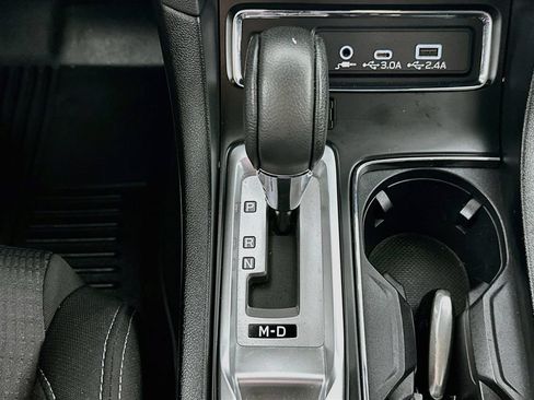 Used 2023 Subaru Ascent Premium w/ Convenience Package AWD/4WD image 16
