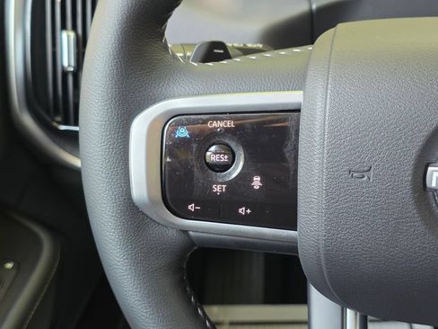 Used 2026 Nissan Armada SV AWD/4WD image 20