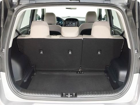 Certified 2025 Kia Soul LX w/ LX Technology Package FWD image 28