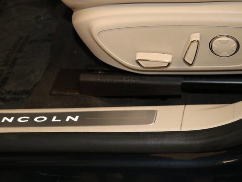 Used 2020 Lincoln MKZ Reserve w/ Elements Package image 57