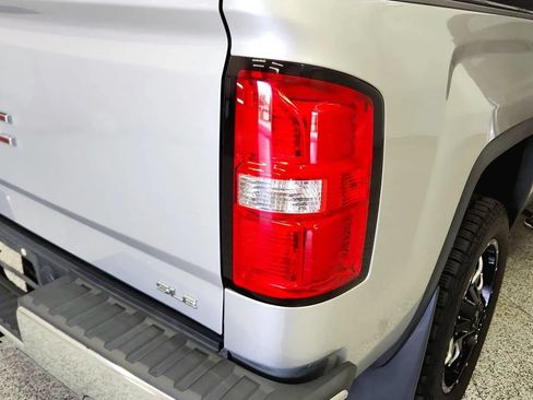 Used 2017 GMC Sierra 1500 SLE w/ SLE Value Package AWD/4WD image 37
