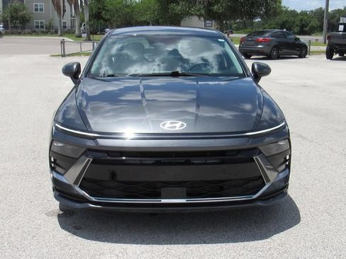 Used 2025 Hyundai Sonata SEL FWD image 7
