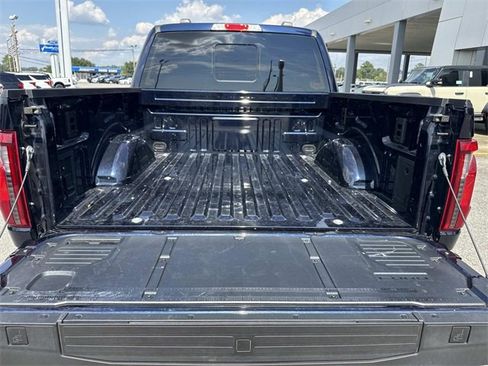 Used 2025 Ford F150 XLT w/ Equipment Group 302A MID image 13