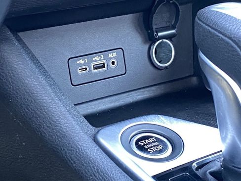 Certified 2023 Nissan Sentra SV FWD image 21