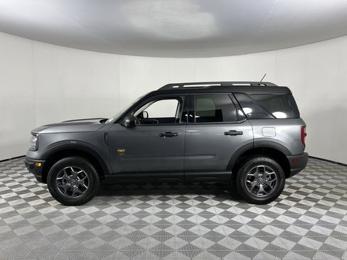 Used 2024 Ford Bronco Sport Badlands image 9