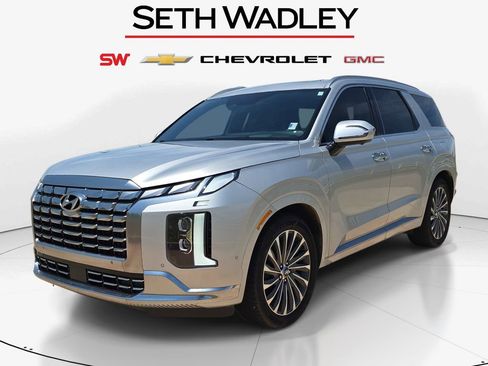 Used 2024 Hyundai Palisade Calligraphy AWD/4WD image 3