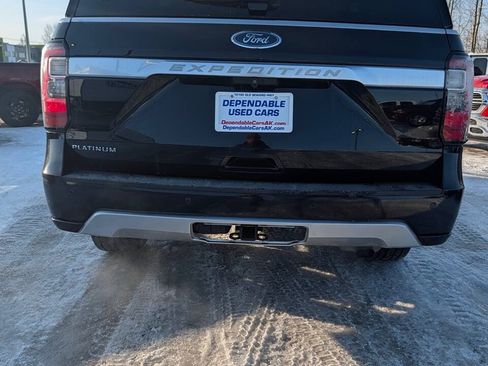 Used 2018 Ford Expedition Platinum AWD/4WD image 10