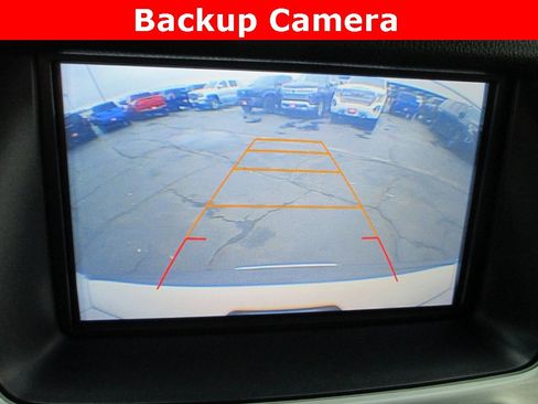 Used 2017 GMC Yukon SLE w/ SLE Value Package image 13