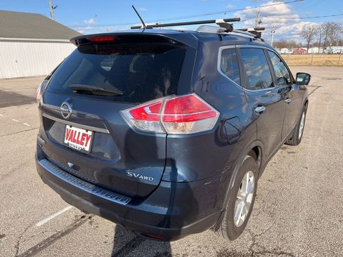 Used 2016 Nissan Rogue SV w/ SV Premium Package image 10