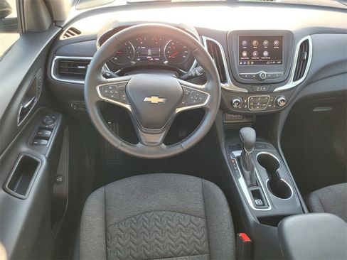 Certified 2024 Chevrolet Equinox LT image 8
