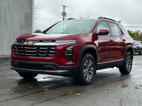 Certified 2026 Chevrolet Equinox LT w/ Convenience Package II image 12