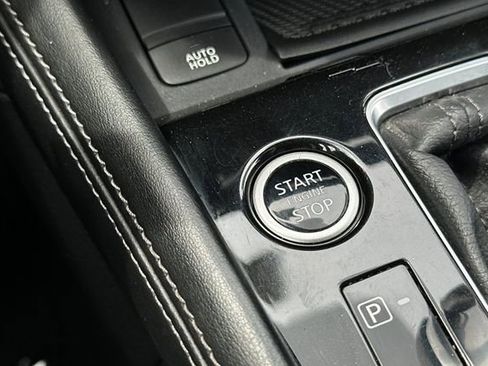 Used 2022 Nissan Kicks SR w/ Premium Package image 26