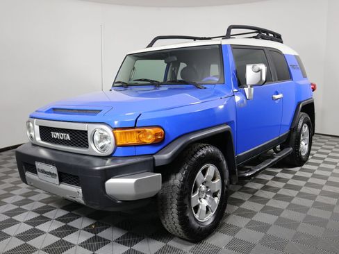 Used 2007 Toyota FJ Cruiser Base image 5