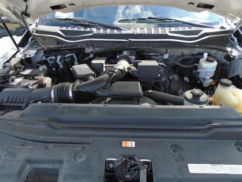 Used 2020 Ford F250 XL w/ Power Equipment Group image 14