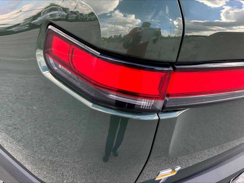 Used 2022 Rivian R1T Adventure image 27