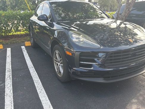 Used 2019 Porsche Macan AWD/4WD image 2