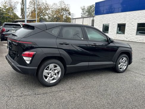 New 2026 Hyundai Kona SE image 6