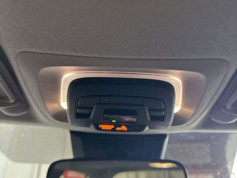 Used 2024 Toyota Corolla LE image 43