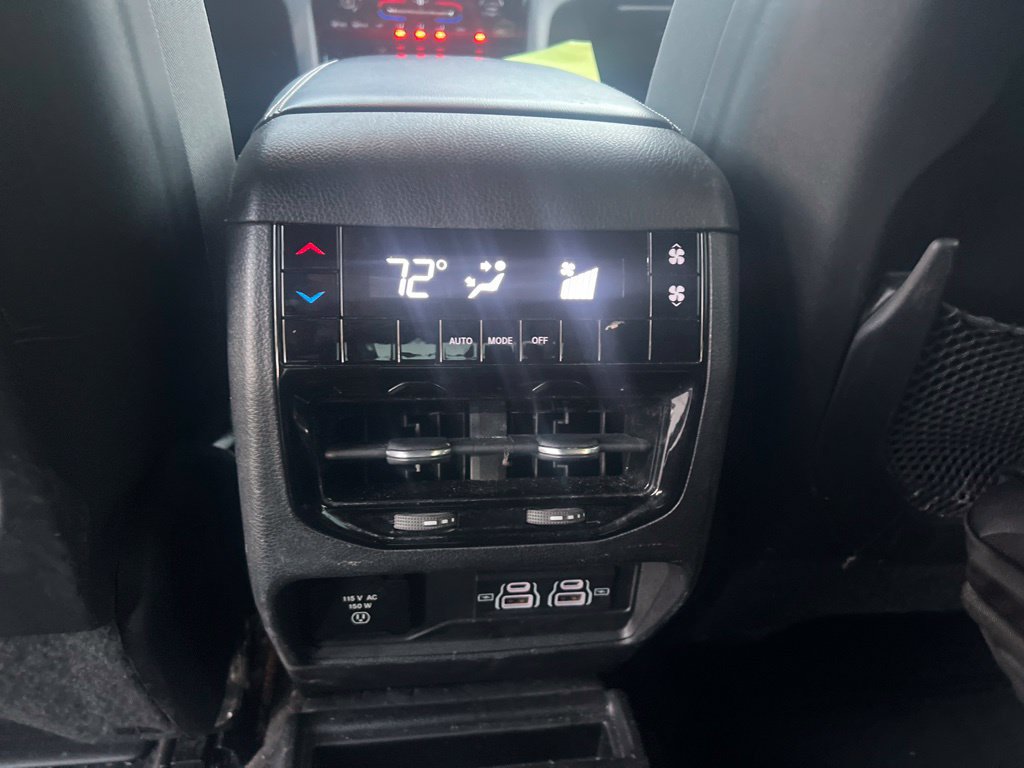 Used 2021 Jeep Grand Cherokee L Laredo RWD image 9