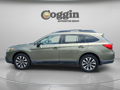 Used 2017 Subaru Outback 2.5i Limited AWD/4WD image 2