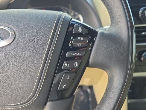 Used 2024 INFINITI QX80 Sensory AWD/4WD image 24