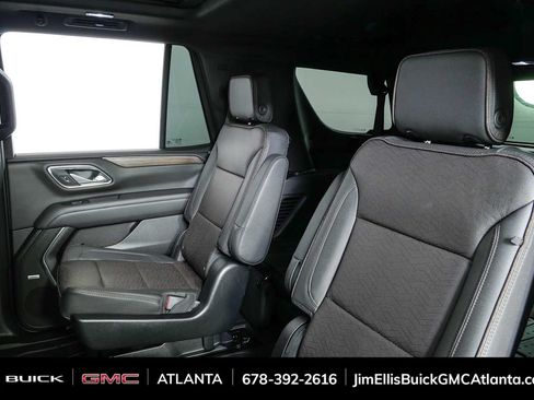 Used 2023 Chevrolet Tahoe High Country w/ Premium Package 2 AWD/4WD image 19