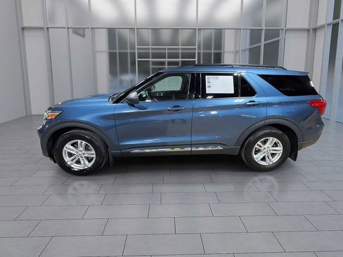 Used 2020 Ford Explorer XLT w/ Equipment Group 202A image 5