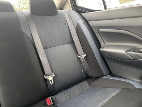 Used 2025 Nissan Versa SV FWD image 35