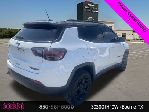 Used 2023 Jeep Compass Trailhawk w/ Trailhawk Elite Group AWD/4WD image 8