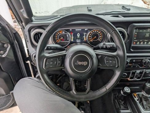 Used 2021 Jeep Wrangler Unlimited Sport image 11