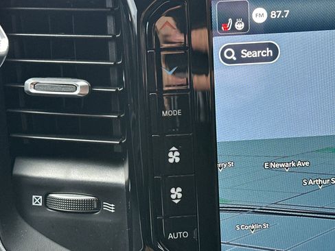 Used 2022 RAM 2500 Laramie image 28