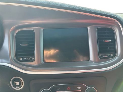 Used 2019 Dodge Charger R/T w/ Driver Confidence Group RWD image 23