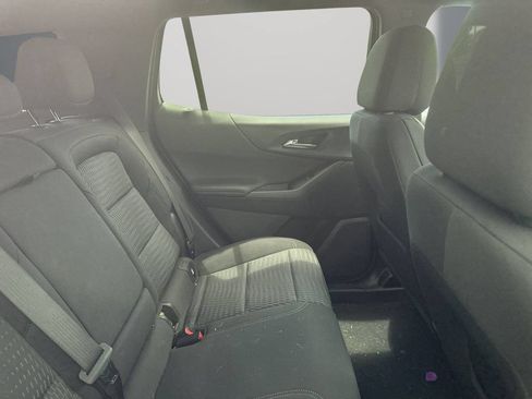 Used 2025 Chevrolet Equinox LT w/ Safety and Technology Package FWD image 10