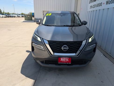 Used 2023 Nissan Rogue SV AWD/4WD image 34