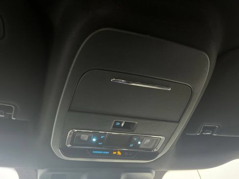 Used 2025 Ford F150 Lariat w/ Equipment Group 502A High AWD/4WD image 76