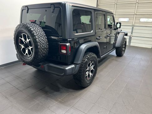 Used 2021 Jeep Wrangler Unlimited Rubicon AWD/4WD image 3