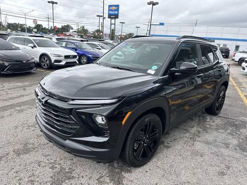 Used 2026 Chevrolet TrailBlazer LT FWD image 4