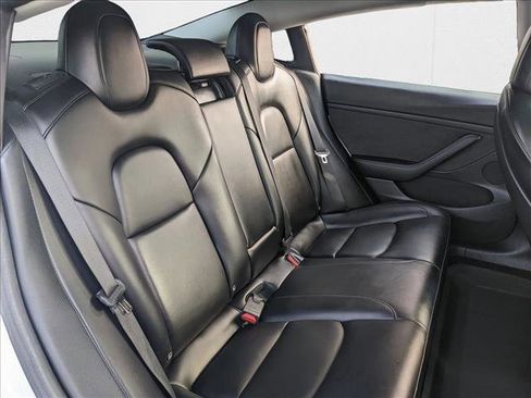Used 2022 Tesla Model 3 Long Range image 19