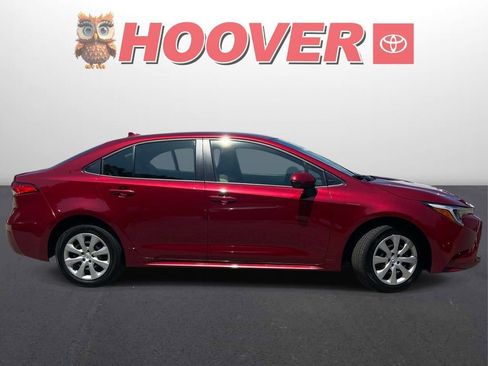 Used 2026 Toyota Corolla LE FWD image 2