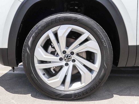 Used 2022 Volkswagen Atlas SE FWD image 11