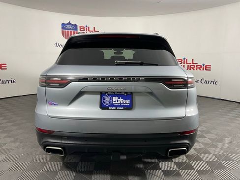 Used 2021 Porsche Cayenne AWD/4WD image 4