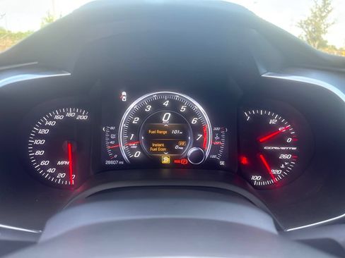 Used 2016 Chevrolet Corvette Stingray Coupe RWD image 4