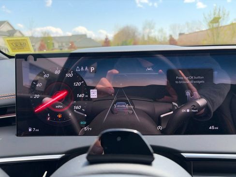 New 2026 Genesis GV70 2.5T Sport Prestige AWD/4WD image 17