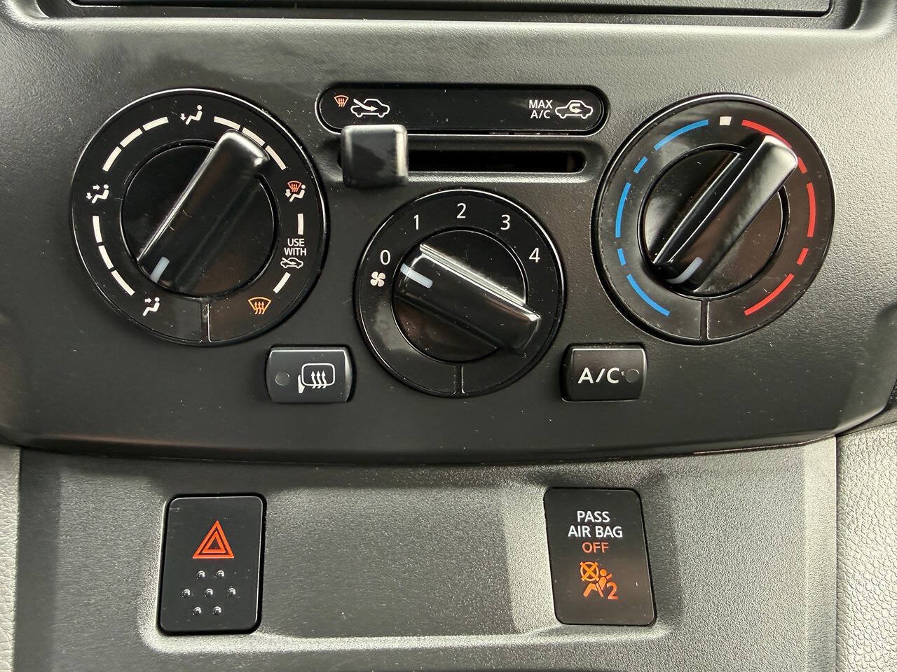 Used 2020 Nissan NV200 SV FWD image 32