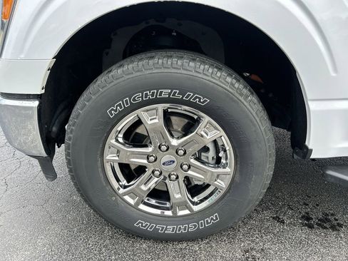 Used 2021 Ford F150 XLT w/ Equipment Group 302A High AWD/4WD image 16