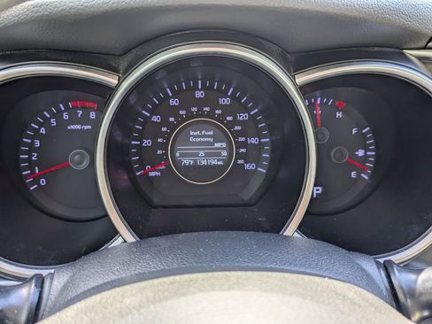 Used 2015 Kia Optima LX w/ LX Convenience Package image 26