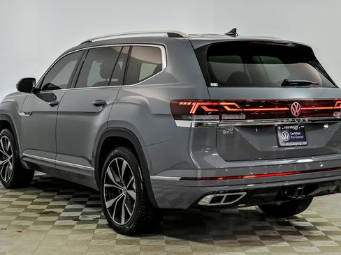 Used 2025 Volkswagen Atlas SEL Premium R-Line AWD/4WD image 6