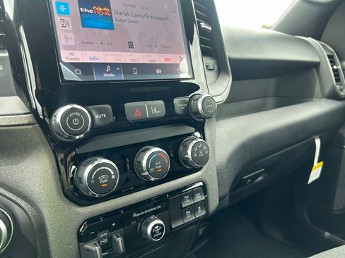 New 2026 RAM 1500 Classic Warlock image 23