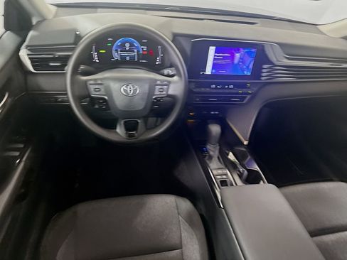 Used 2026 Toyota Camry LE w/ Convenience Package image 20